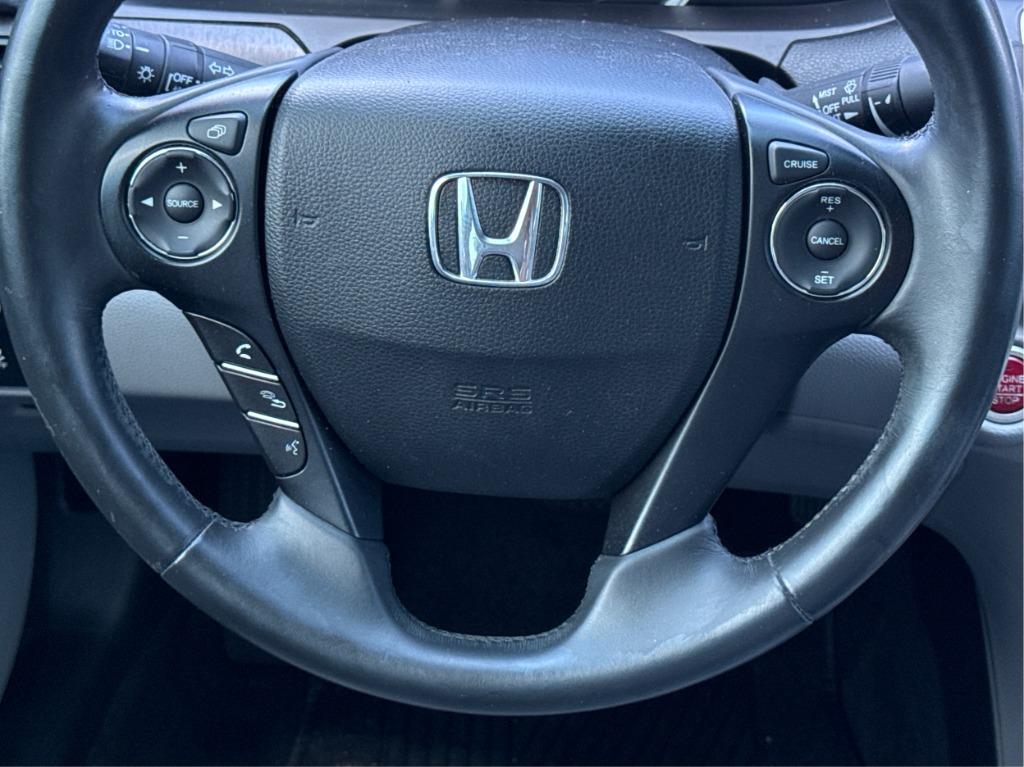 2015 Honda Accord - $13,900