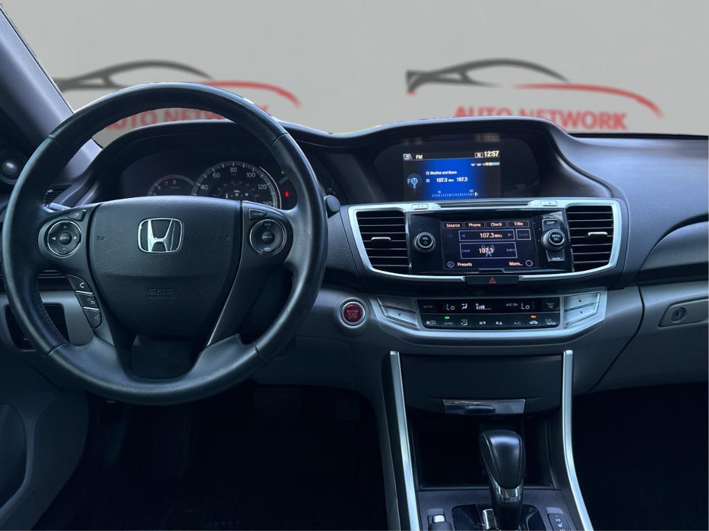 2015 Honda Accord - $13,900