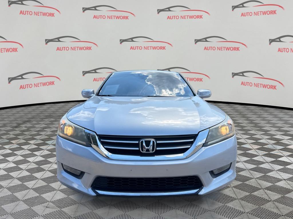 2015 Honda Accord - $13,900
