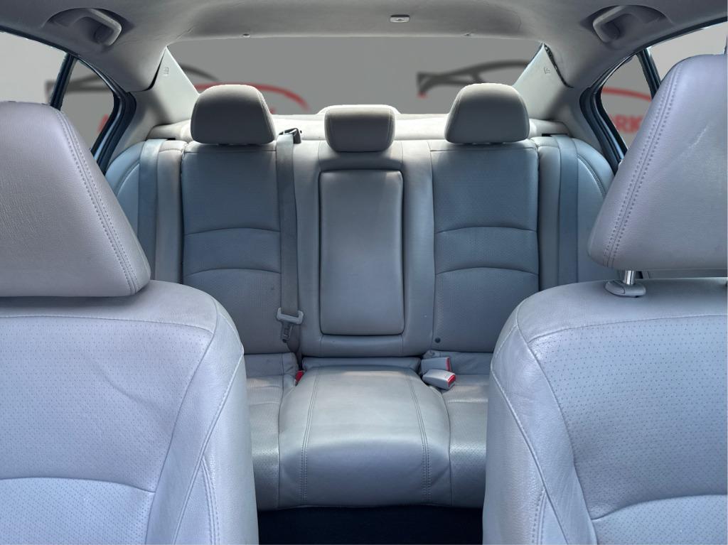2015 Honda Accord - $13,900
