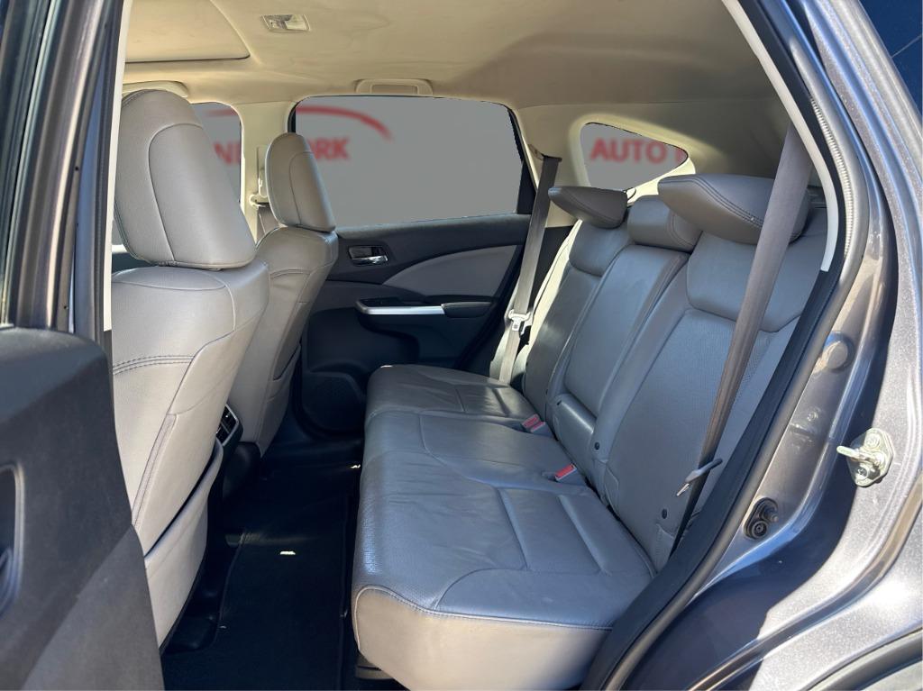2016 Honda CR-V - $11,900