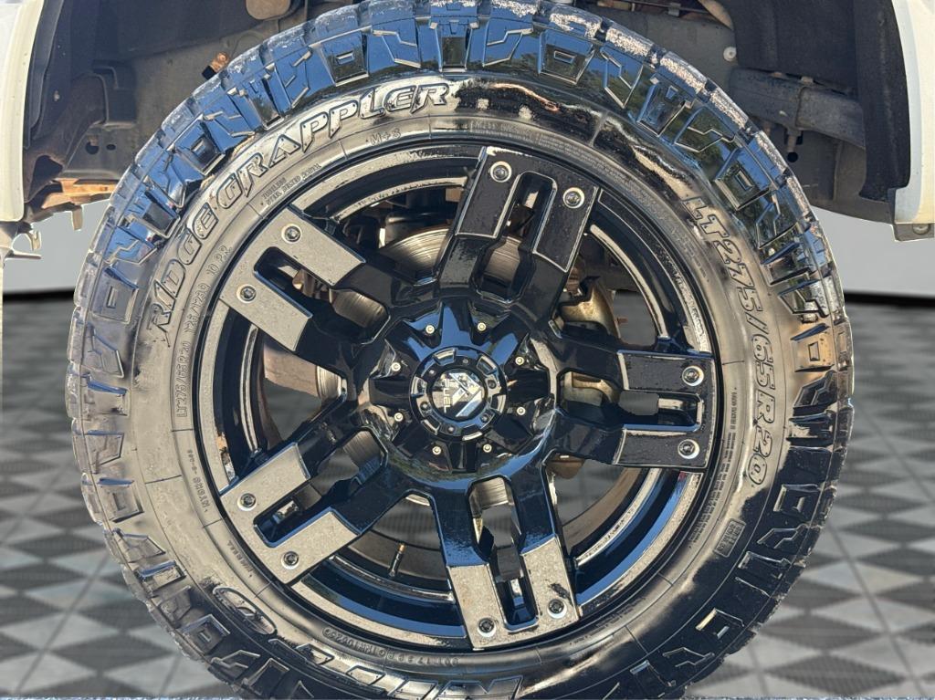 2017 Ford F-150 - $15,900