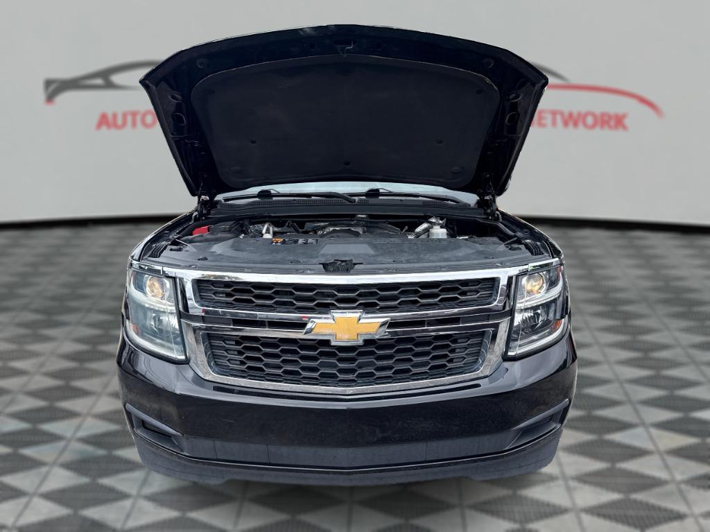 2015 Chevrolet Suburban - $11,900