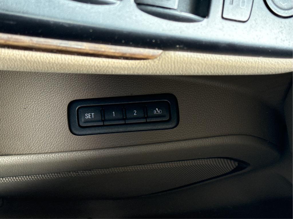 2015 Chevrolet Suburban - $11,900