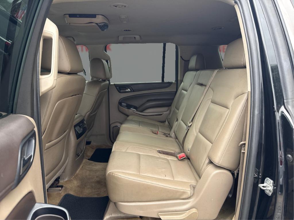 2015 Chevrolet Suburban - $11,900