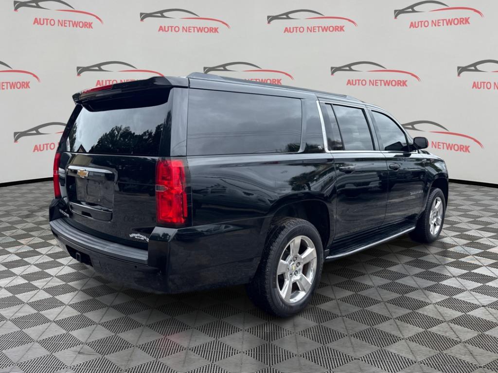2015 Chevrolet Suburban - $11,900