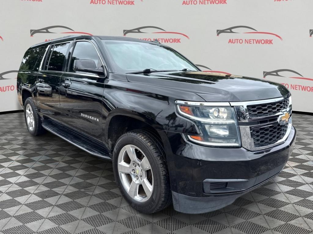 2015 Chevrolet Suburban - $11,900