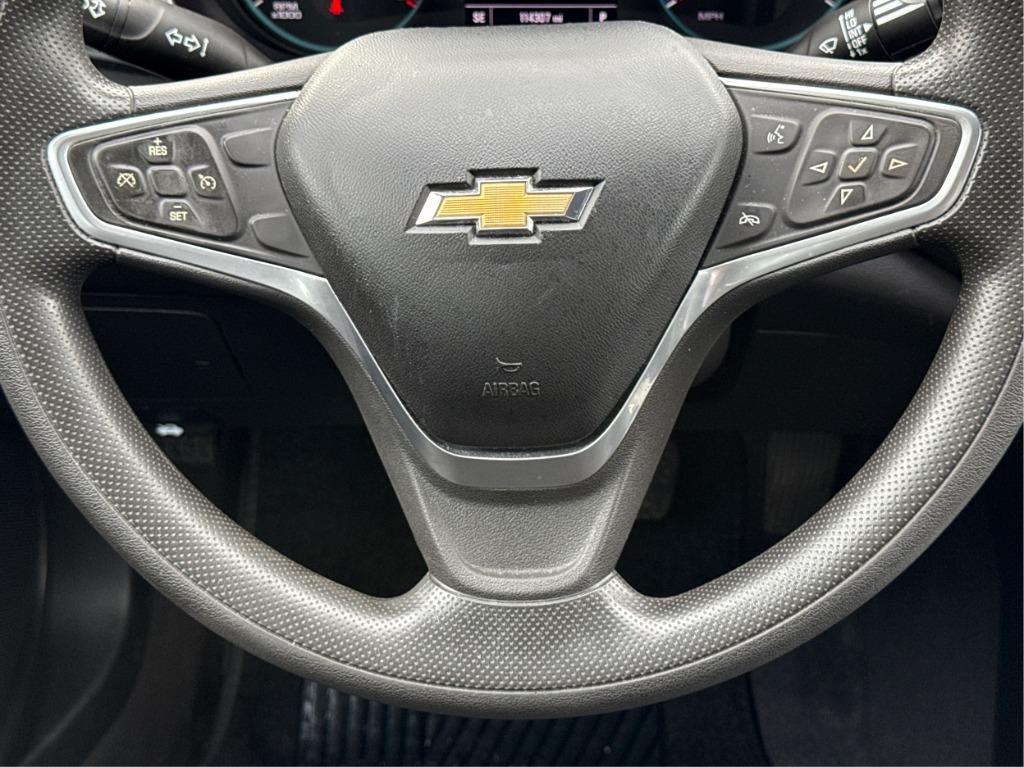 2022 Chevrolet Malibu - $12,900