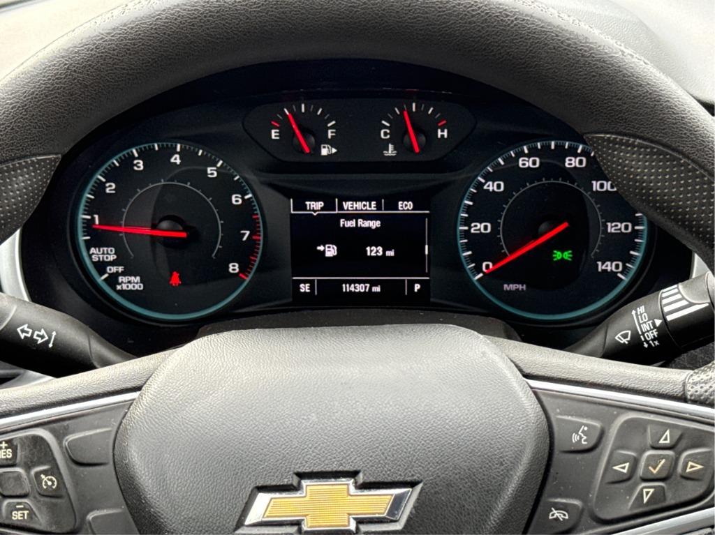 2022 Chevrolet Malibu - $12,900