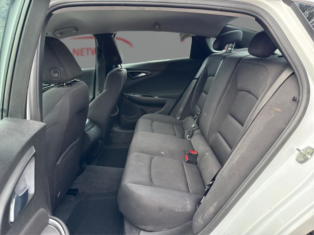 2022 Chevrolet Malibu - $12,900