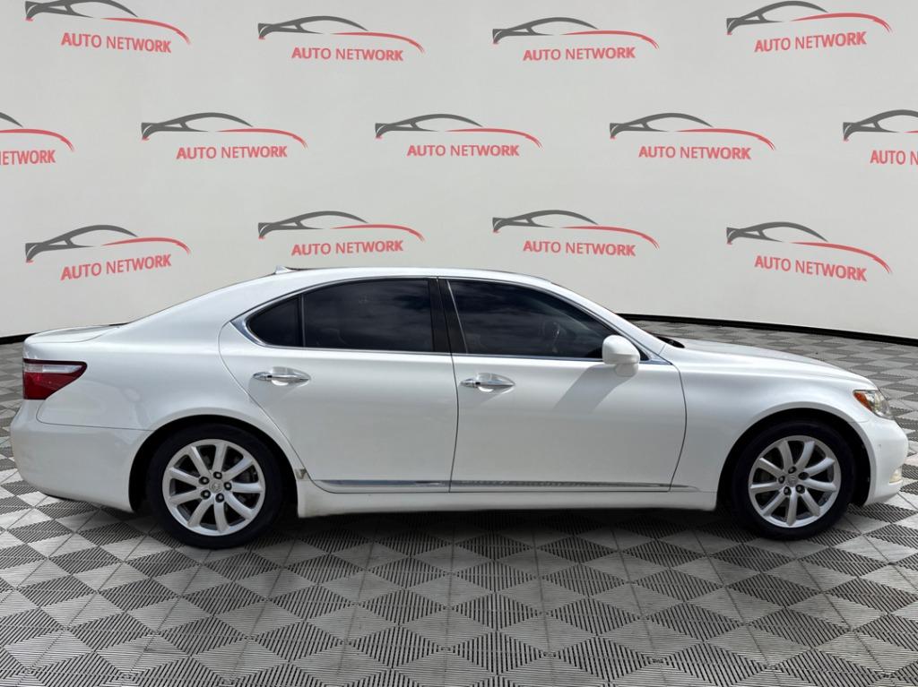 2007 Lexus LS - $7,900