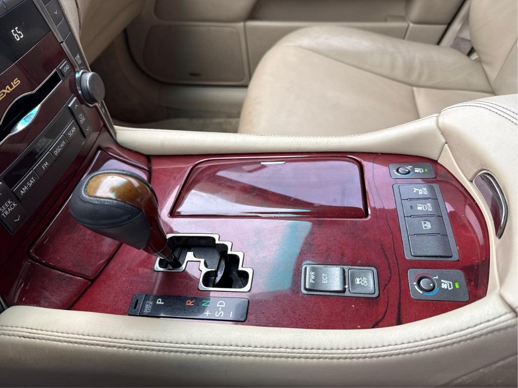 2007 Lexus LS - $7,900