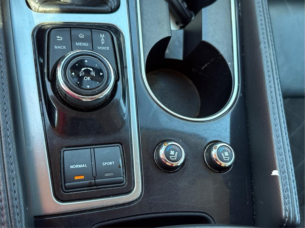 2016 Nissan Maxima - $6,900