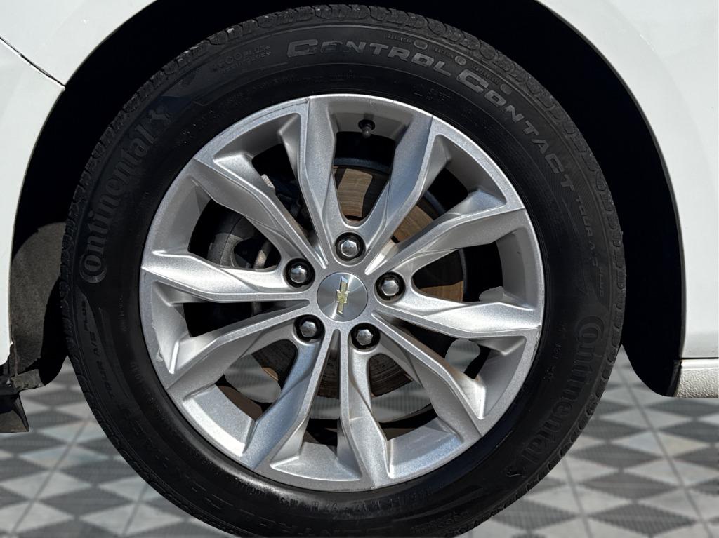 2019 Chevrolet Malibu - $7,900