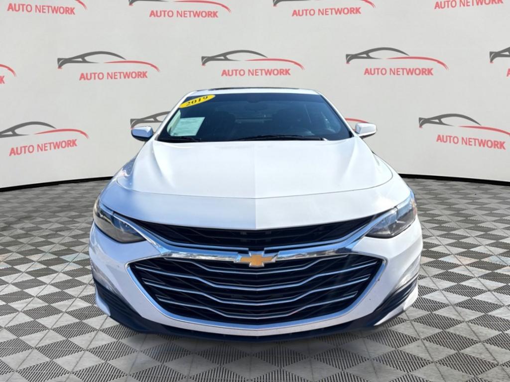 2019 Chevrolet Malibu - $7,900