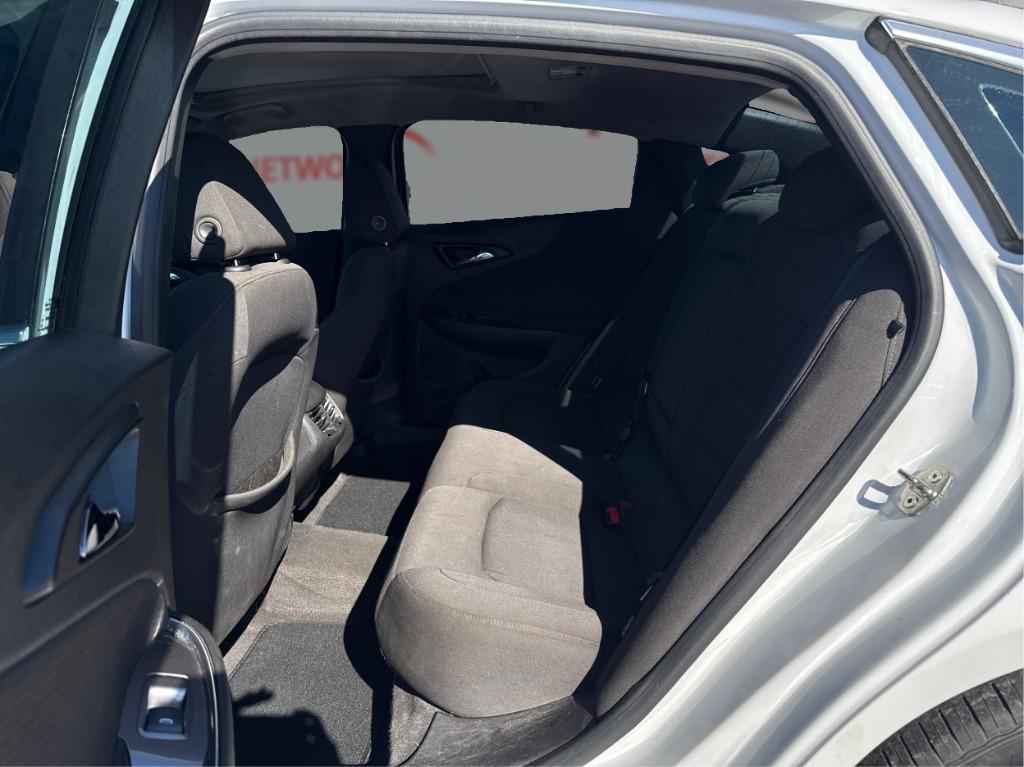 2019 Chevrolet Malibu - $7,900