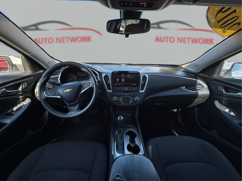 2019 Chevrolet Malibu - $7,900