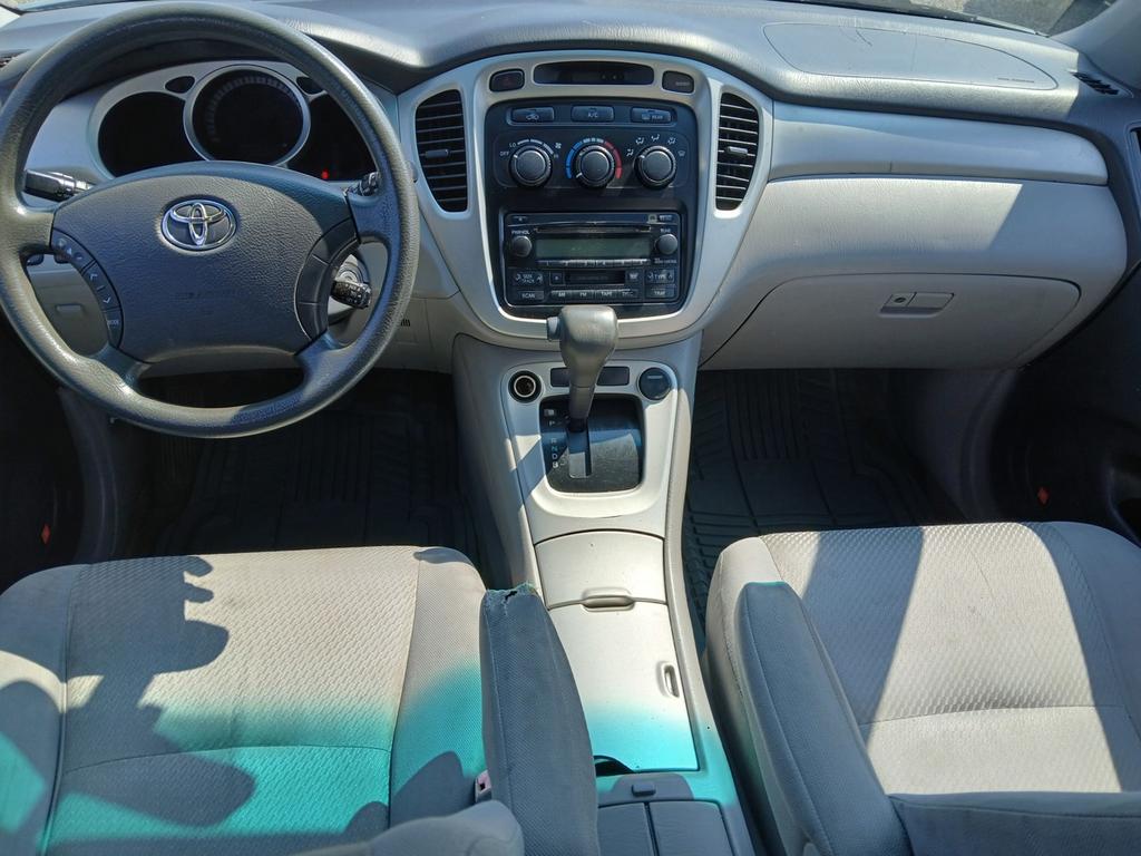 2007 Toyota Highlander - $3,995