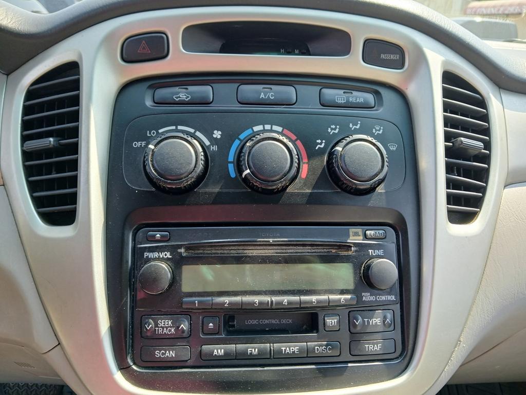 2007 Toyota Highlander - $3,995