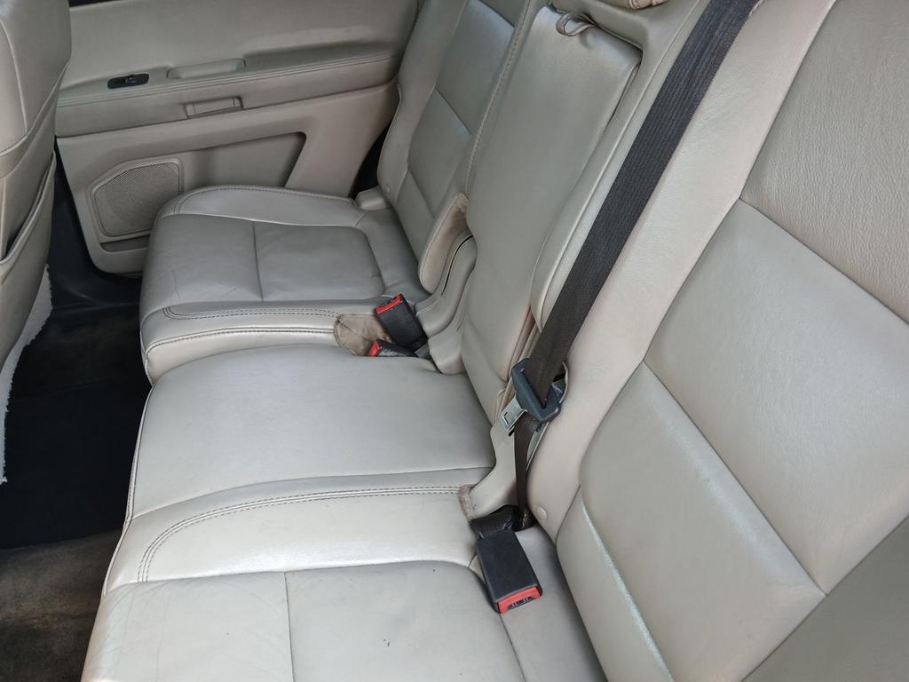2011 Ford Explorer - $5,995