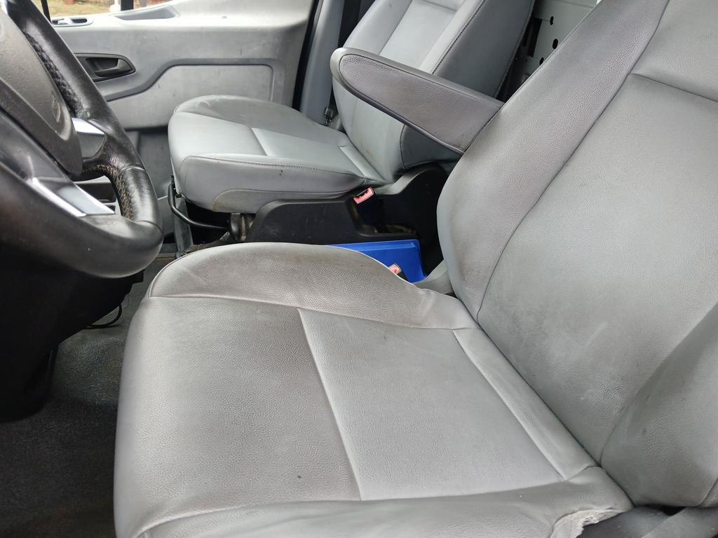 2016 Ford Transit - $14,995