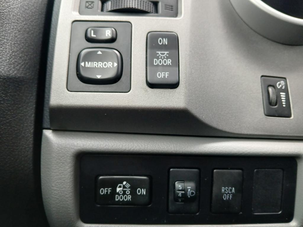 2013 Toyota Tundra - $14,995