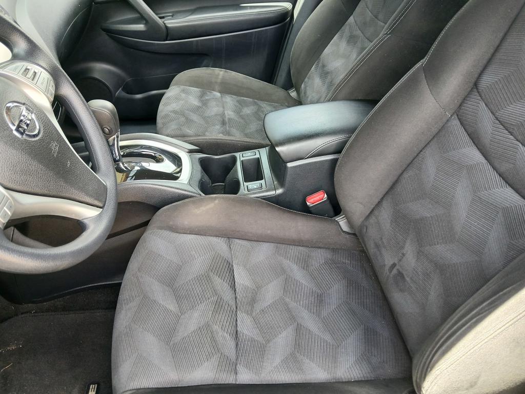 2015 Nissan Rogue - $14,995