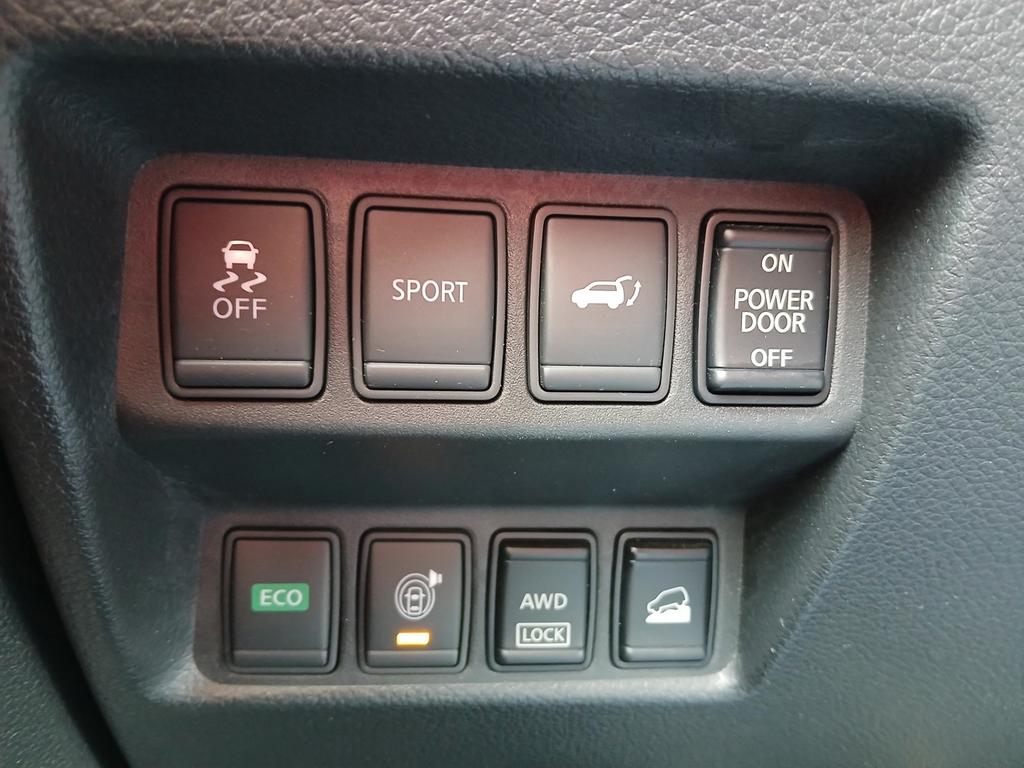 2015 Nissan Rogue - $14,995