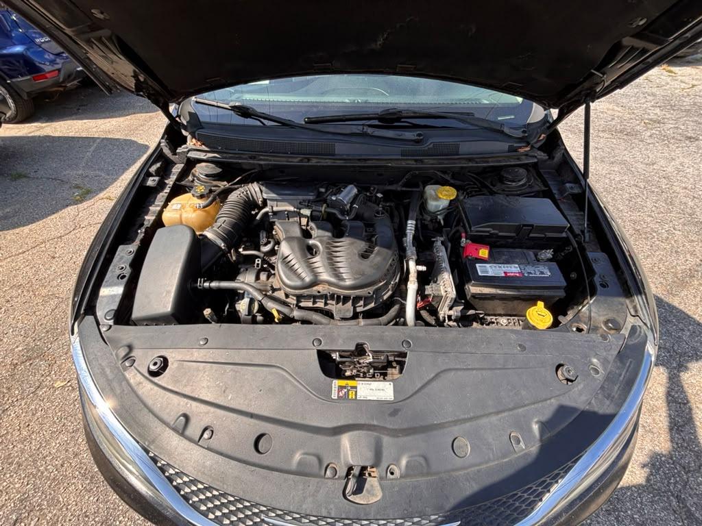 2015 Chrysler 200