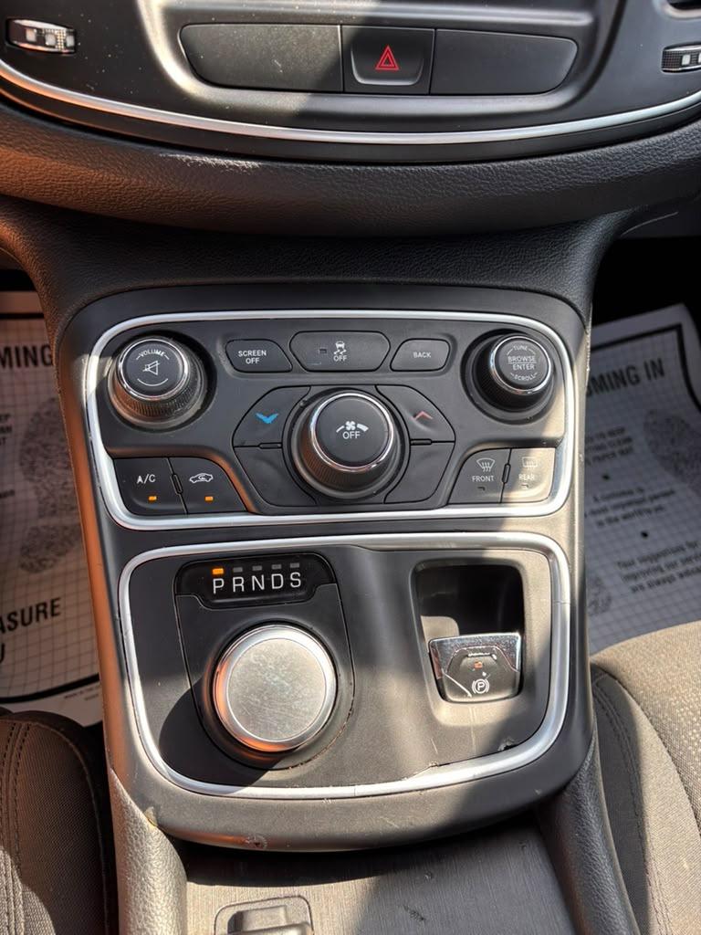 2015 Chrysler 200