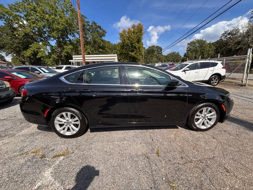 2015 Chrysler 200