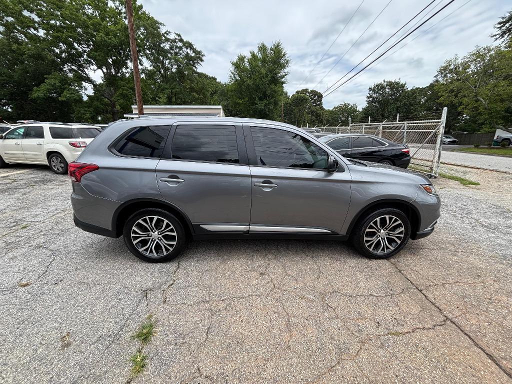 2018 Mitsubishi Outlander