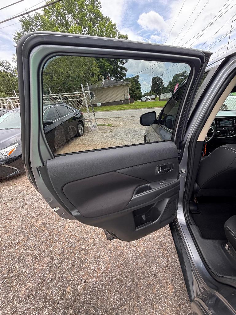 2018 Mitsubishi Outlander