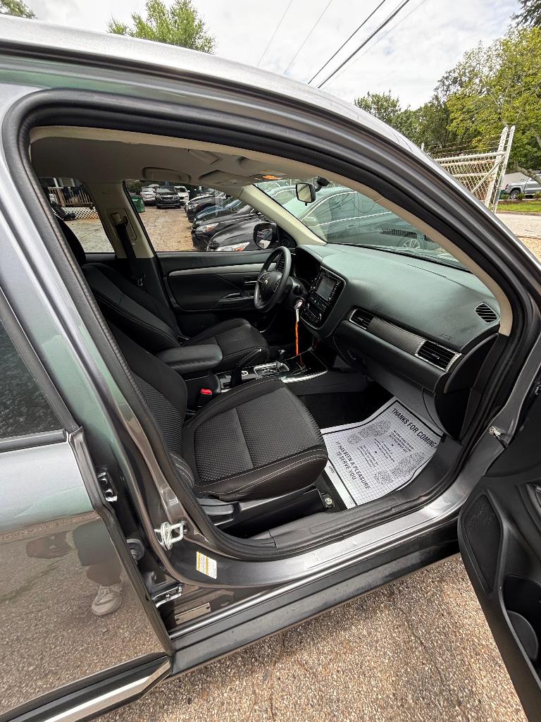 2018 Mitsubishi Outlander