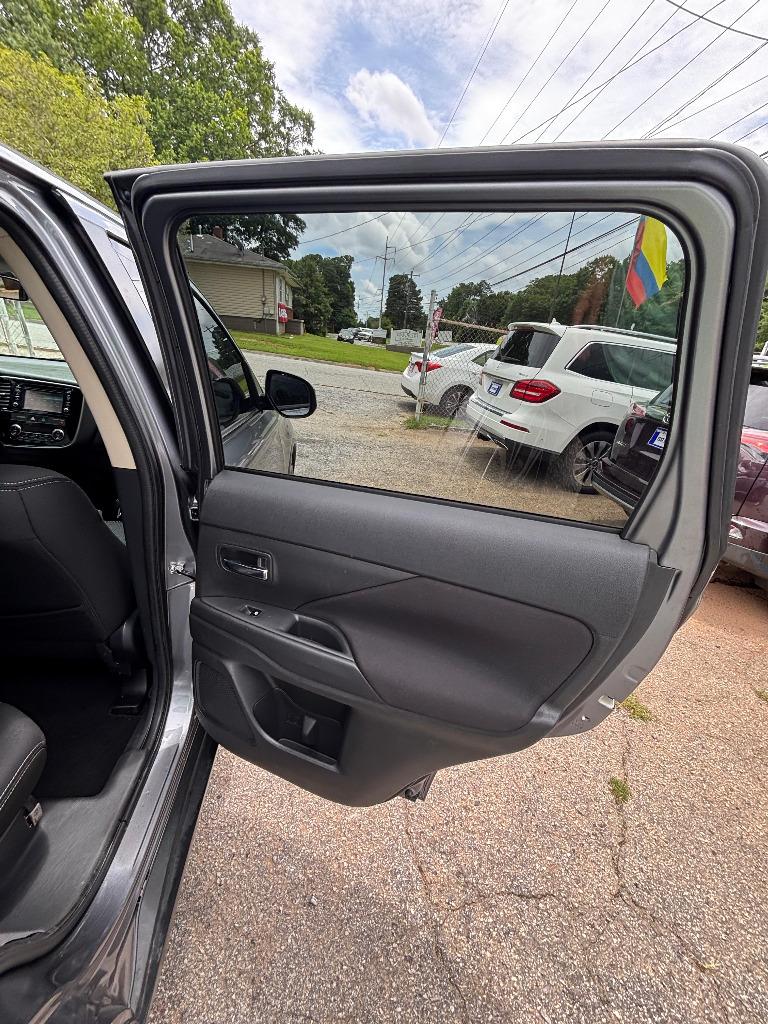 2018 Mitsubishi Outlander