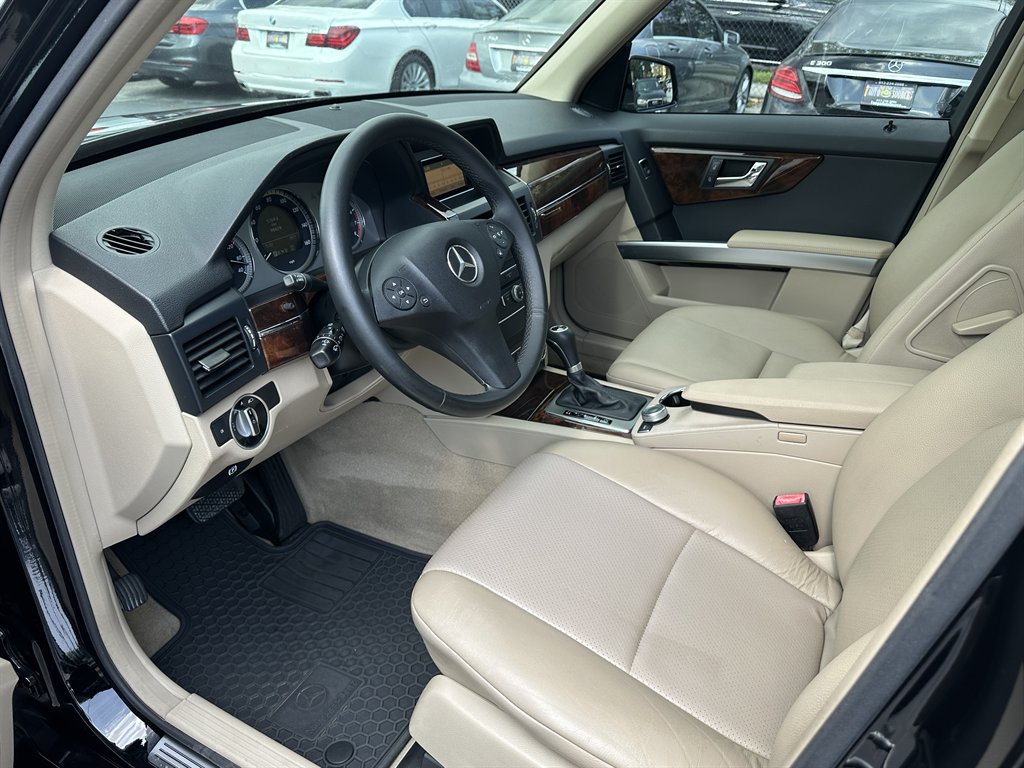 2011 Mercedes-Benz GLK-Class GLK350 4MATIC photo