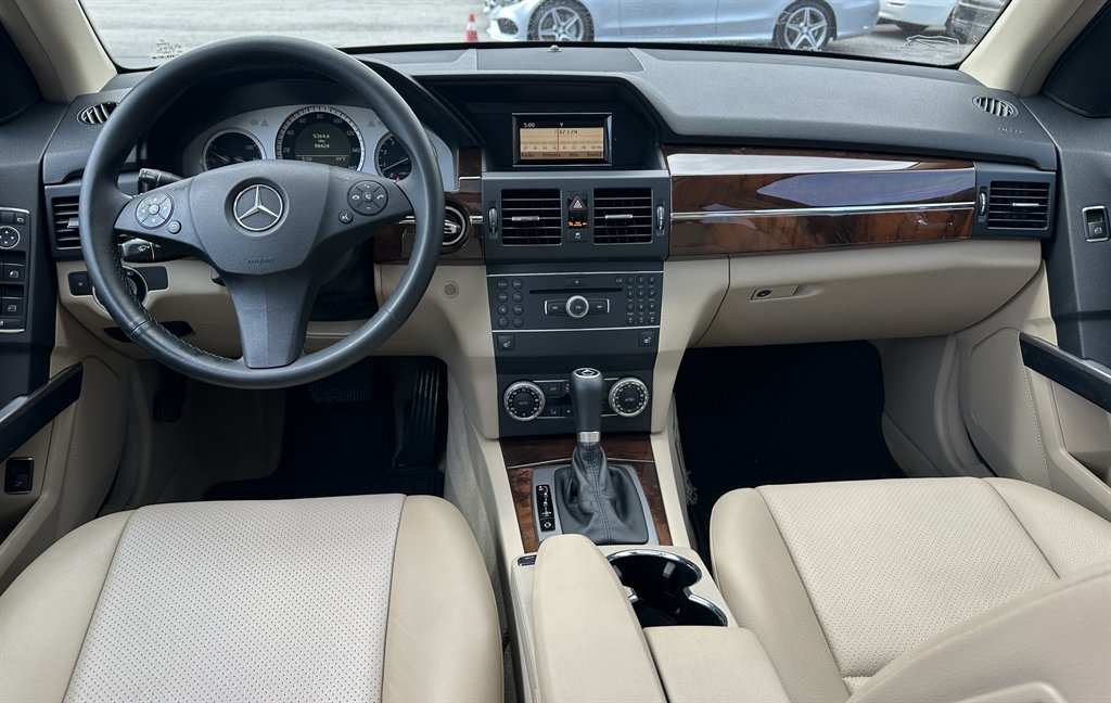 2011 Mercedes-Benz GLK-Class GLK350 4MATIC photo
