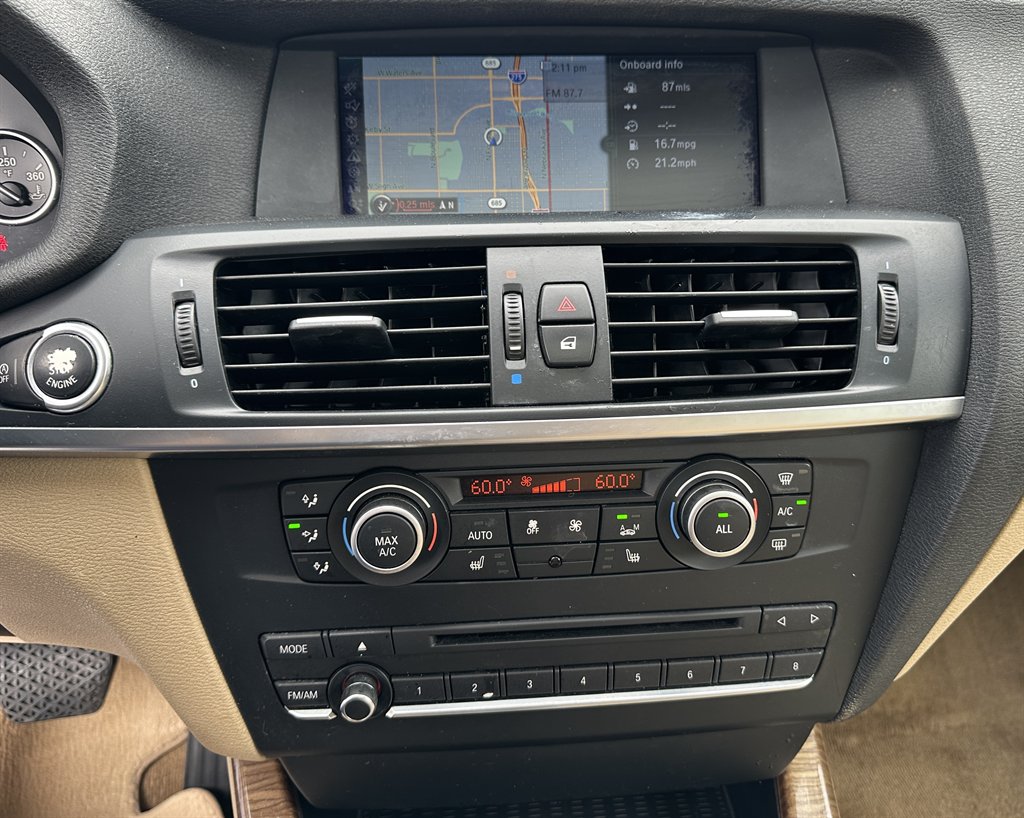 2013 BMW X3 xDrive28i photo