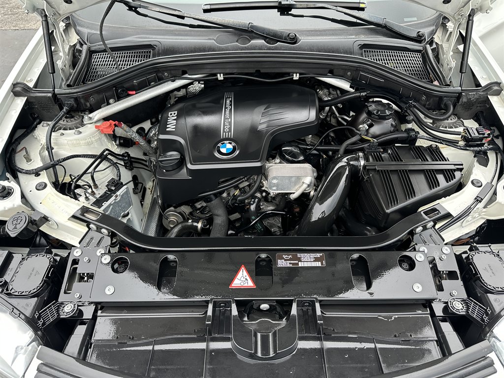 2013 BMW X3 xDrive28i photo