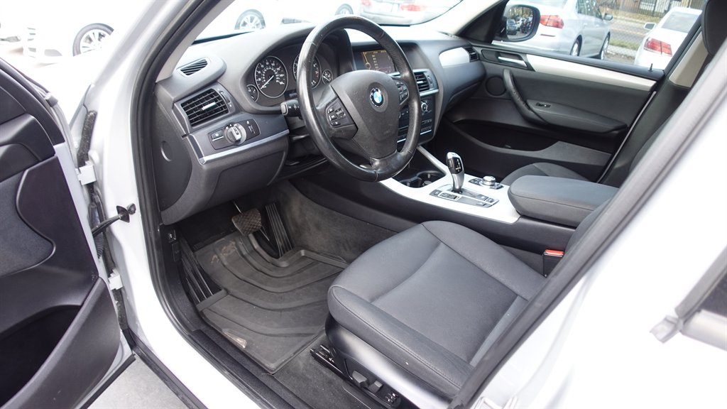2013 BMW X3 xDrive28i photo