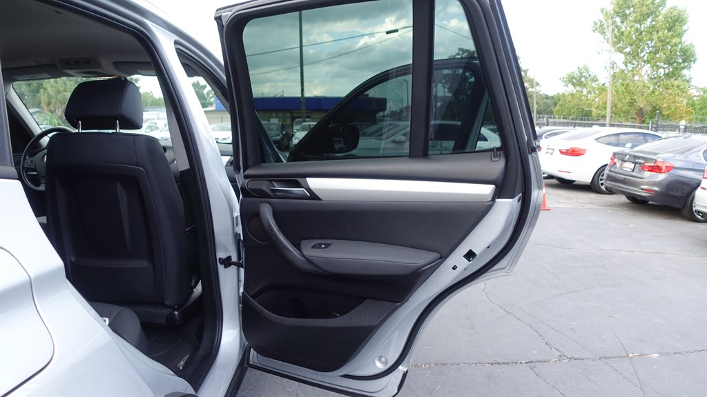 2013 BMW X3 xDrive28i photo
