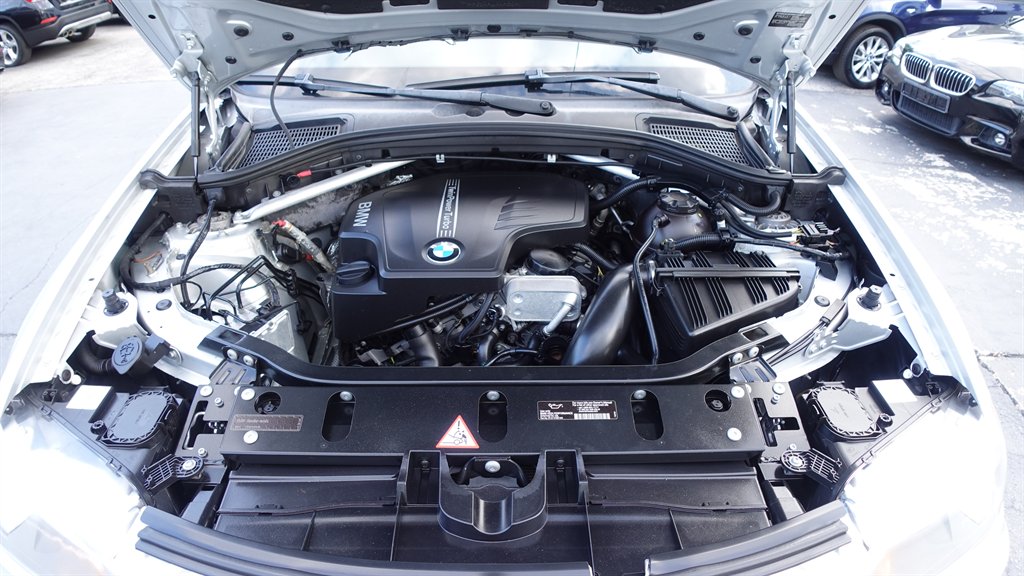 2013 BMW X3 xDrive28i photo