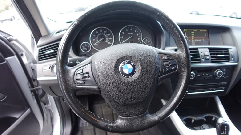 2013 BMW X3 xDrive28i photo