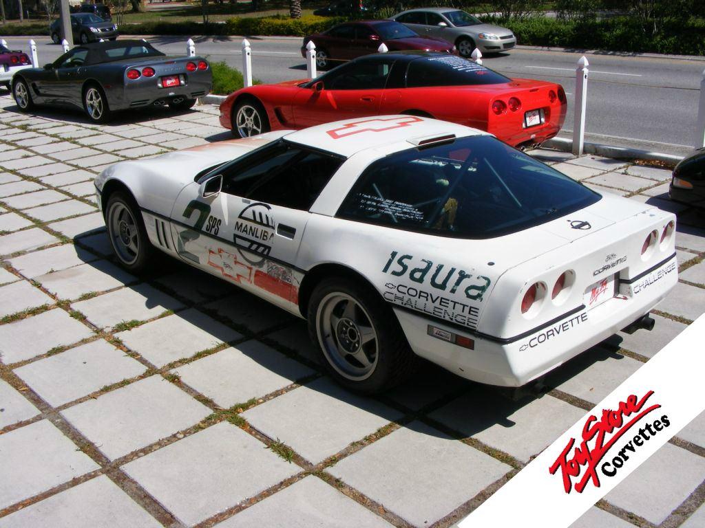 1988 CHEVROLET Corvette Coupe - $49,000