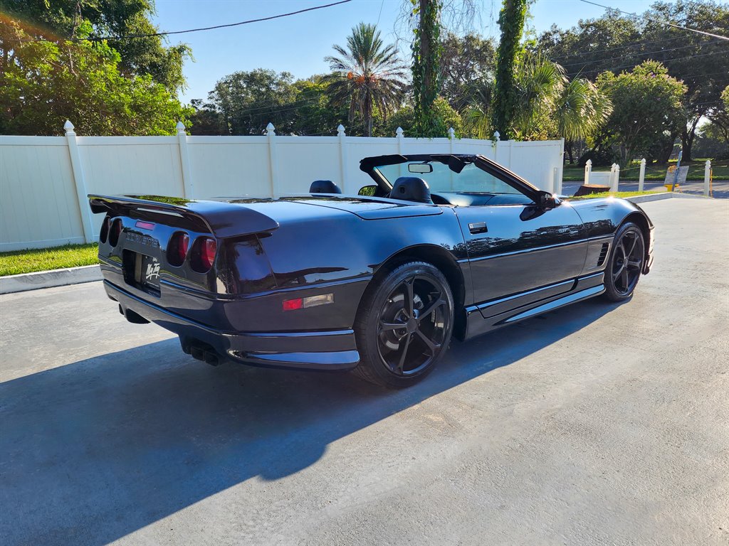 1996 CHEVROLET Corvette Convertible - $15,875