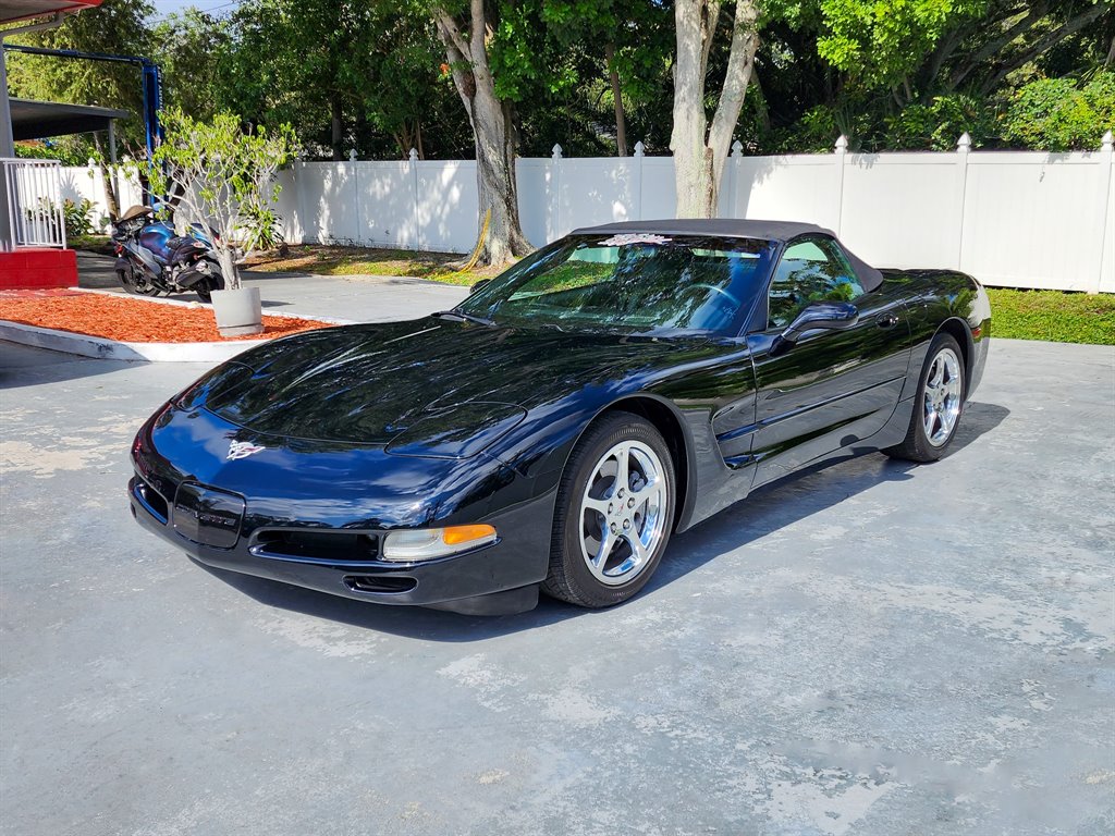 2003 CHEVROLET Corvette Convertible - $24,875