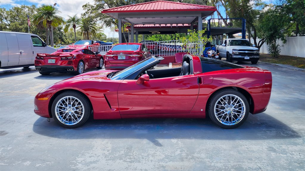 2008 CHEVROLET Corvette Coupe - $28,850