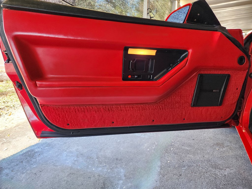 1989 Chevrolet Corvette photo