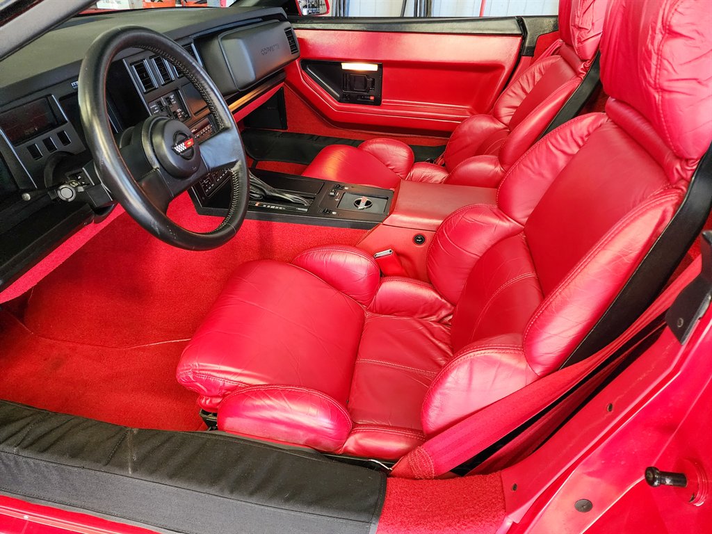1989 Chevrolet Corvette photo