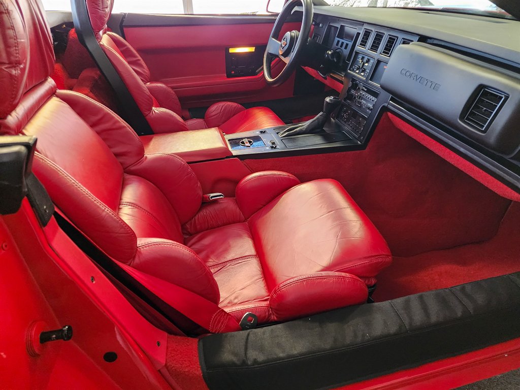 1989 Chevrolet Corvette photo